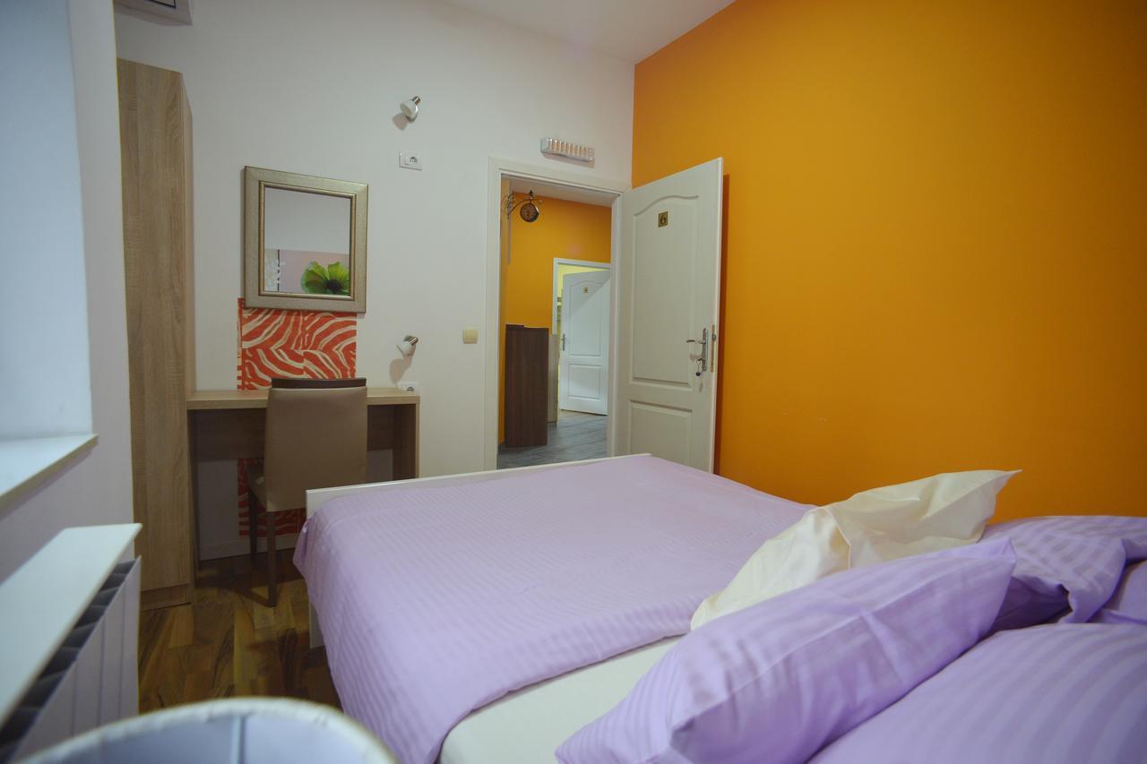 Auberge de jeunesse Stella Di Notte à Belgrade Extérieur photo